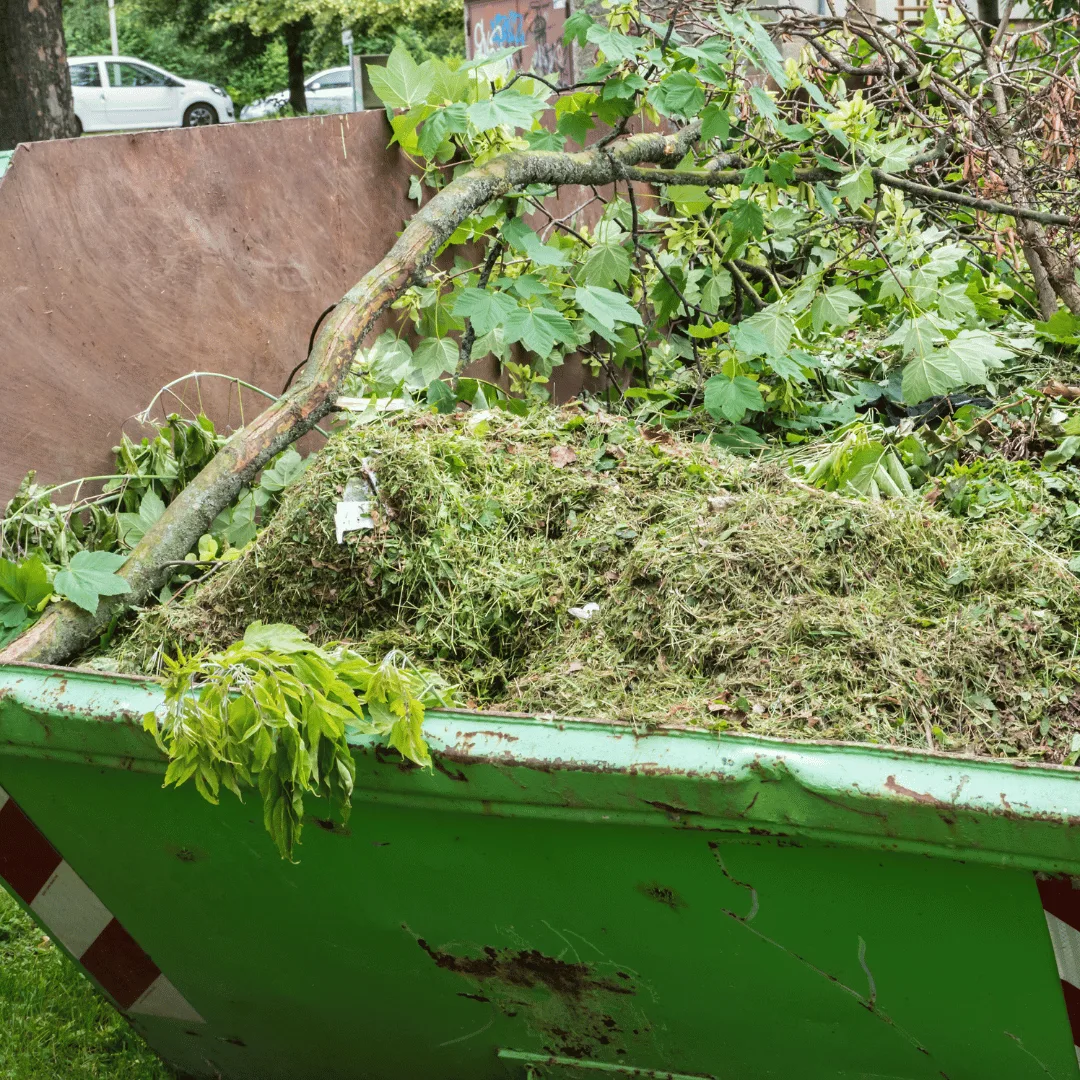 Benne déchets verts <em>au Pradet</em>